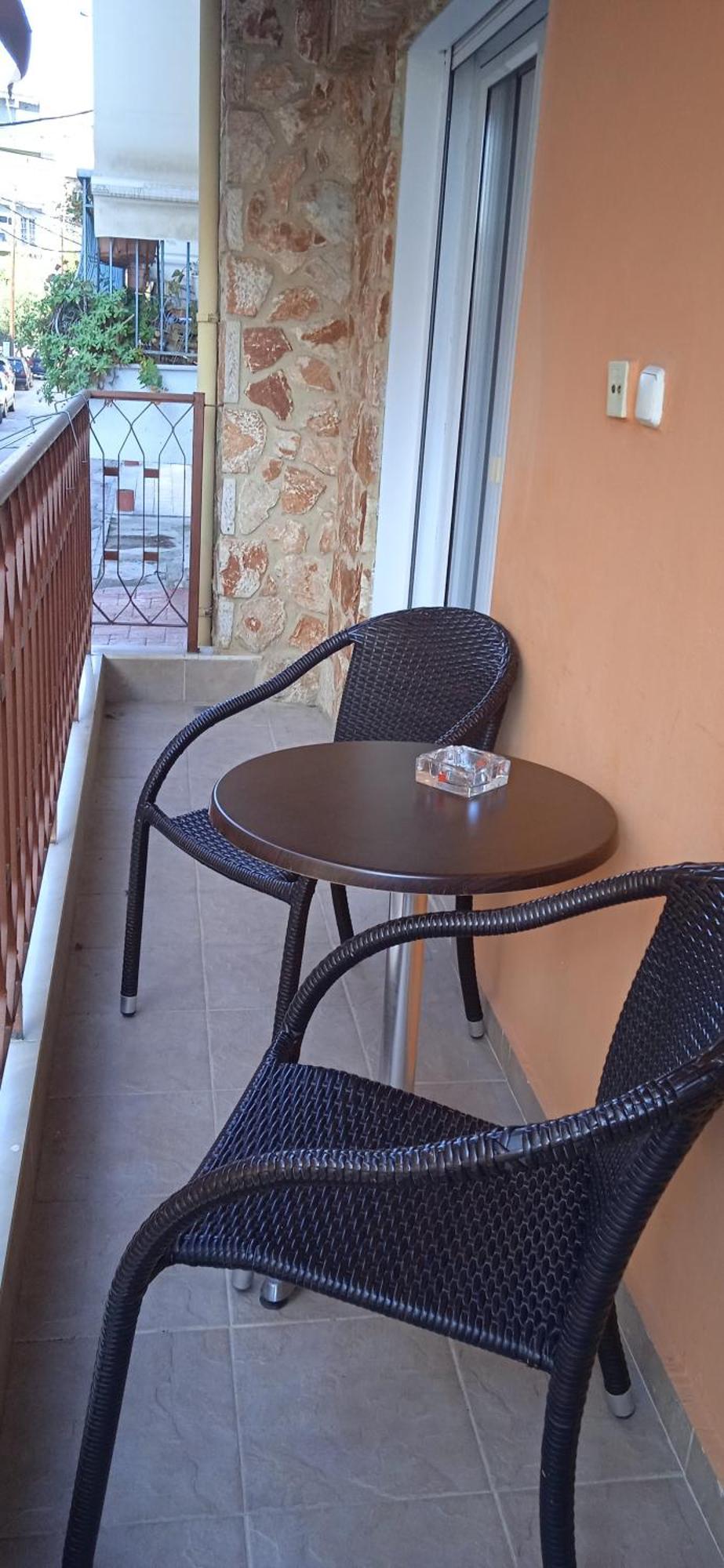 Steve's House & Eldi Apartment Edessa